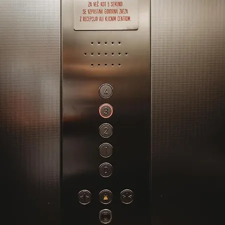 Apartman Romantic Jump Overlooking River, Free Parking