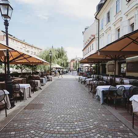 Apartman Romantic Jump Overlooking River, Free Parking Ljubljana