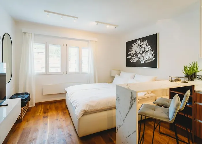 Appartement Romantic Jump Overlooking River, Free Parking Ljubljana