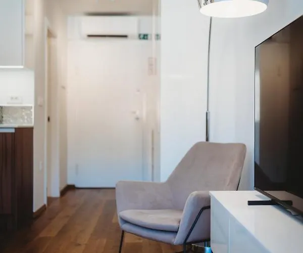 Romantic Jump Overlooking River, Free Parking *